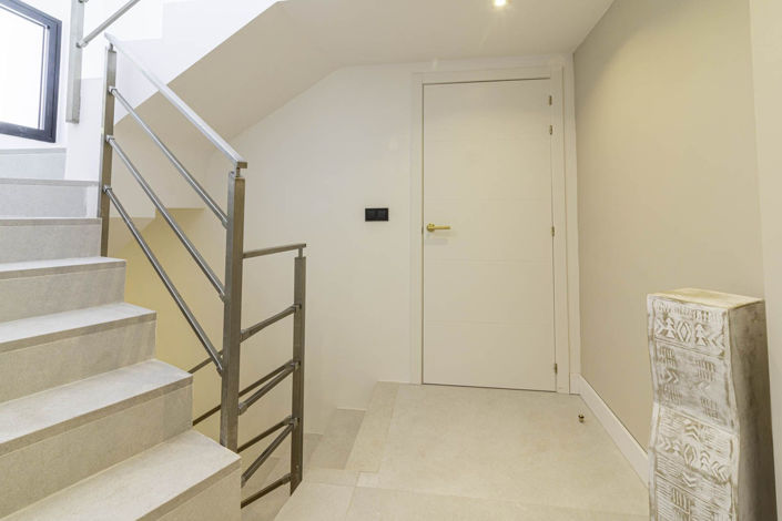 Image No.49-7 Bed Villa for sale