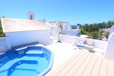 11-20939a0134ad724a8cb2a801094d15a4