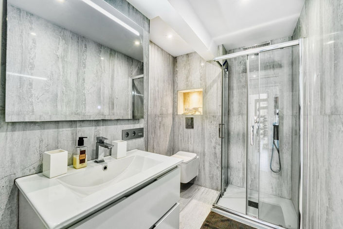 Image No.18-4 Bed Penthouse for sale