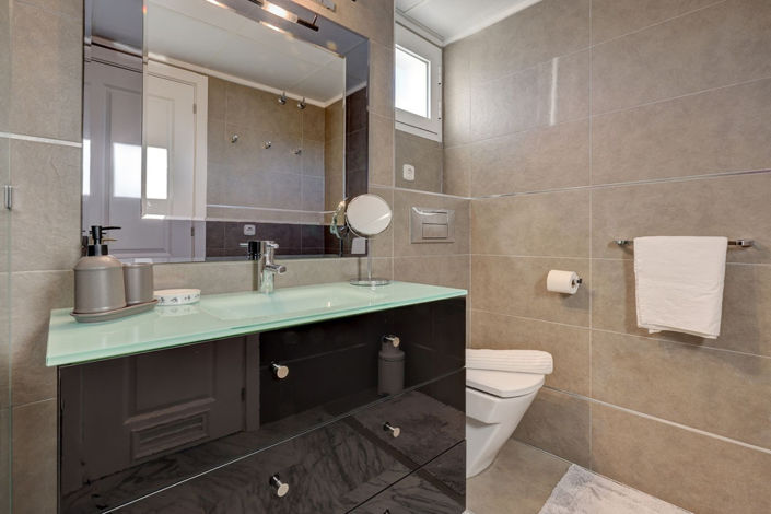 Image No.18-4 Bed Penthouse for sale