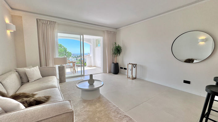 Image No.1-3 Bed Apartment for sale