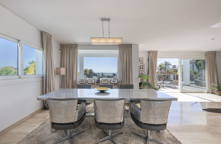 Image No.11-5 Bed Villa for sale