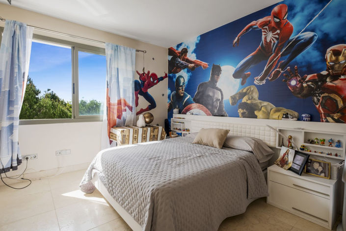 Image No.14-3 Bed Apartment for sale