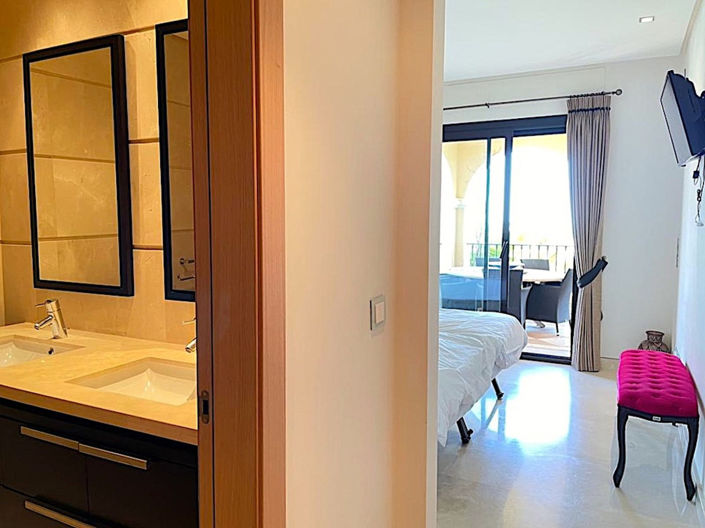 Image No.11-3 Bed Apartment for sale