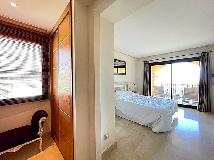 Image No.19-3 Bed Apartment for sale