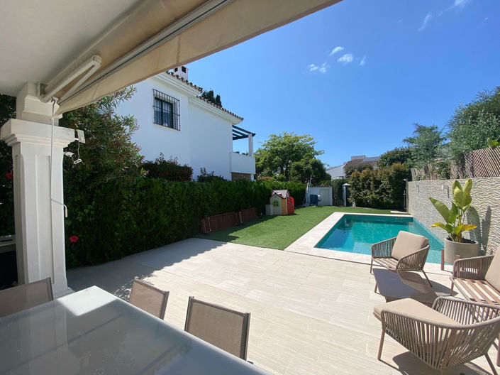 Image No.1-3 Bed Townhouse for sale