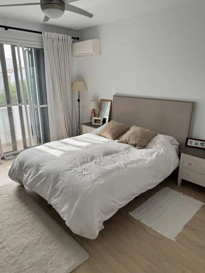 Image No.10-3 Bed Townhouse for sale