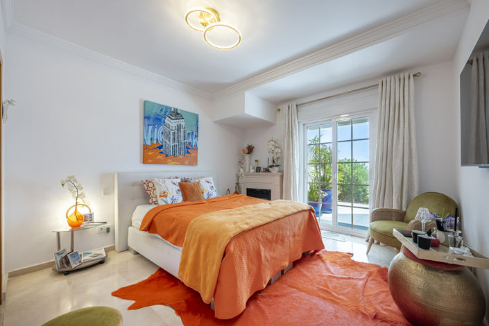 Image No.25-3 Bed Townhouse for sale