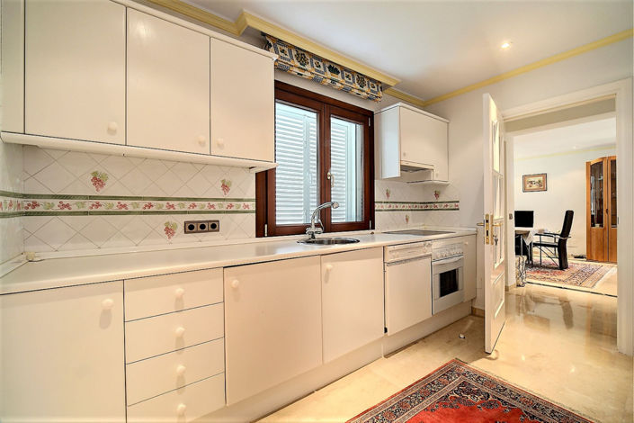 Image No.27-Villa de 5 chambres à vendre à Estepona