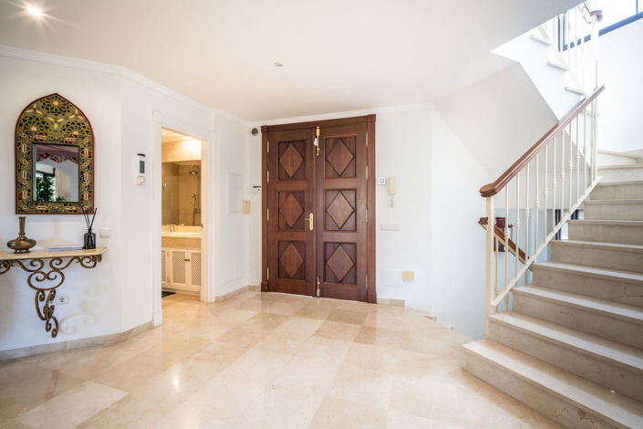 Image No.8-4 Bed Villa for sale