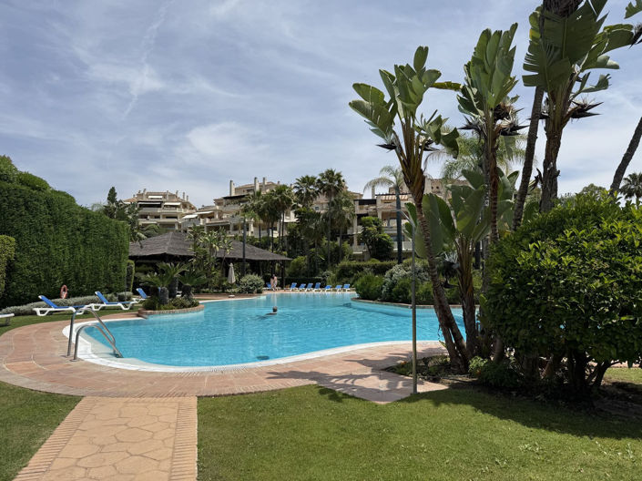Image No.1-3 Bed Apartment for sale