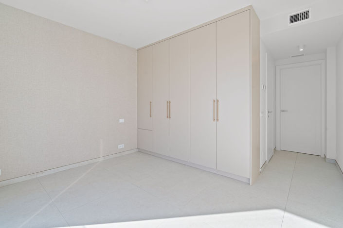 Image No.22-4 Bed Villa for sale