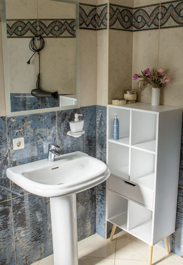 Image No.12-7 Bed Villa for sale