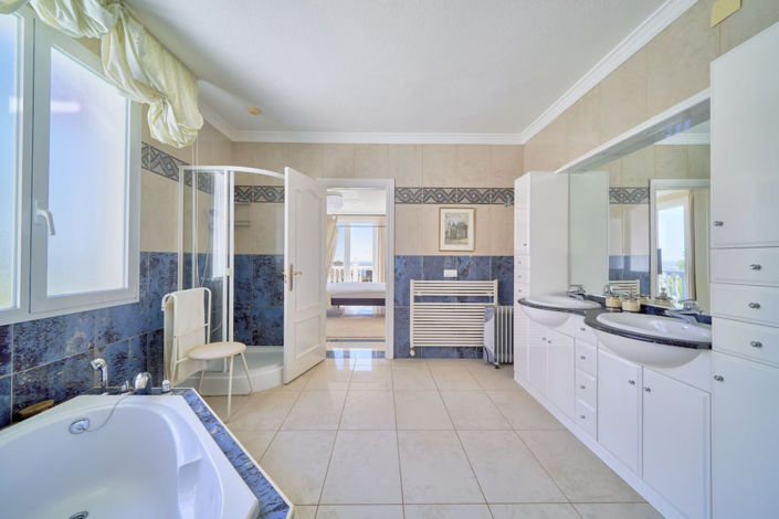 Image No.19-7 Bed Villa for sale