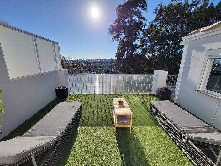 Image No.1-4 Bed Townhouse for sale