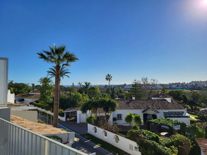 Image No.4-4 Bed Townhouse for sale