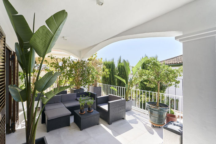 Image No.34-6 Bed Townhouse for sale