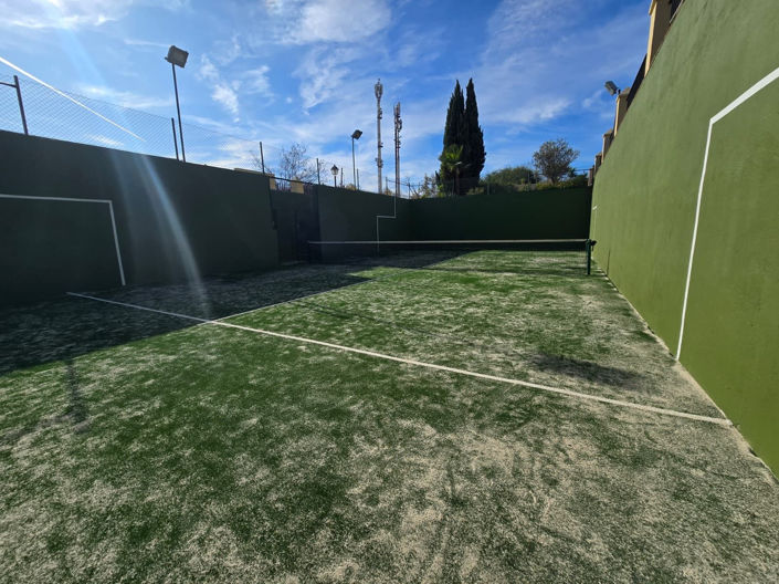 Image No.45-6 Bed Townhouse for sale