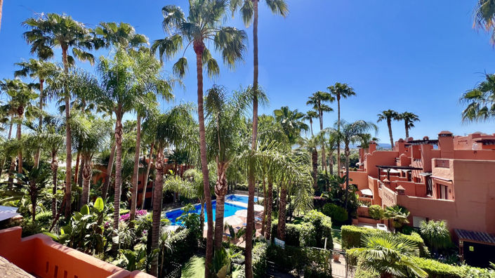 Image No.14-3 Bed Townhouse for sale