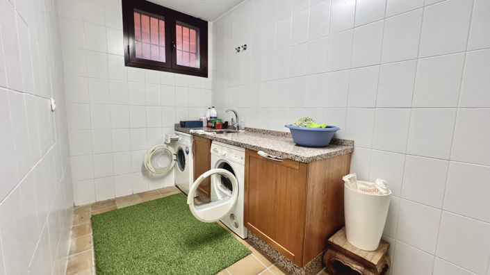 Image No.3-3 Bed Townhouse for sale