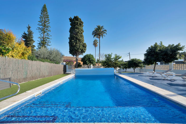 Image No.1-Villa de 4 chambres à vendre à San Pedro de Alcantara