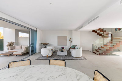 13-5fd73dea700db77384c091ca9818b1a9