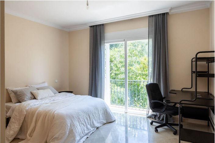 Image No.13-5 Bed Villa for sale