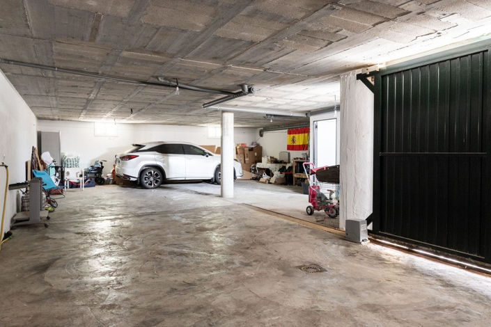 Image No.15-5 Bed Villa for sale