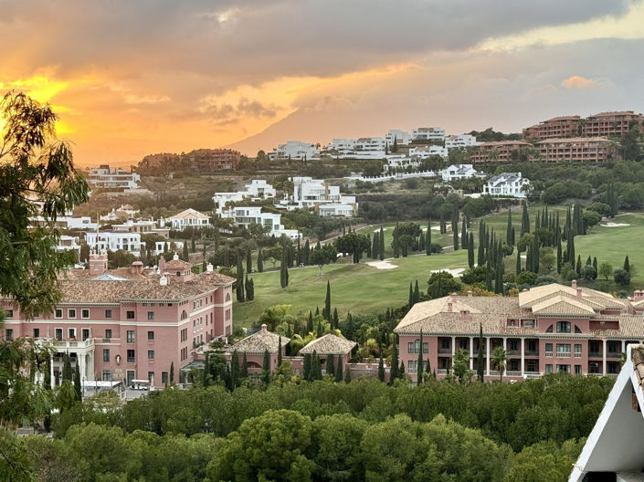 Image No.33-3 Bed Penthouse for sale