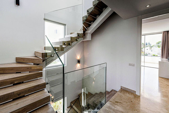 Image No.14-4 Bed Townhouse for sale