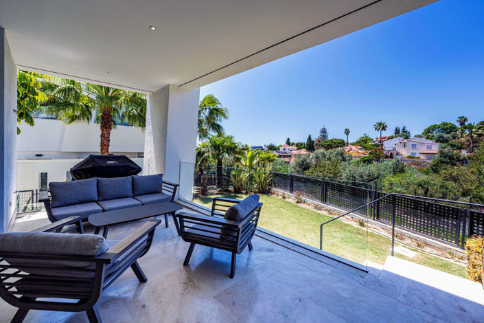 Image No.33-4 Bed Townhouse for sale