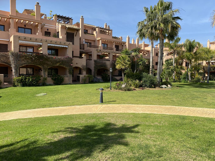 Image No.26-3 Bed Apartment for sale