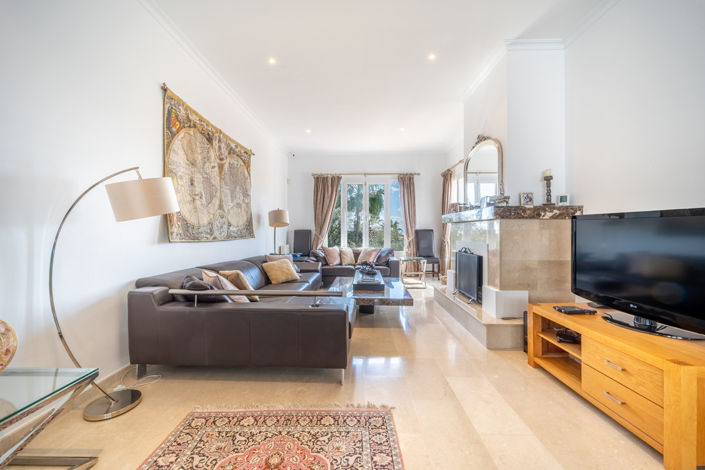 Image No.4-4 Bed Villa for sale