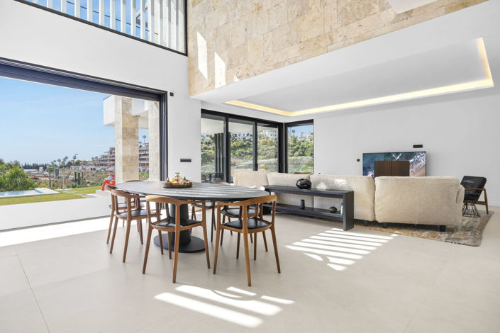 Image No.4-4 Bed Apartment for sale