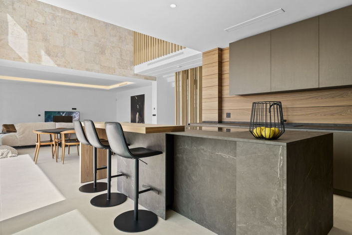 Image No.7-4 Bed Apartment for sale