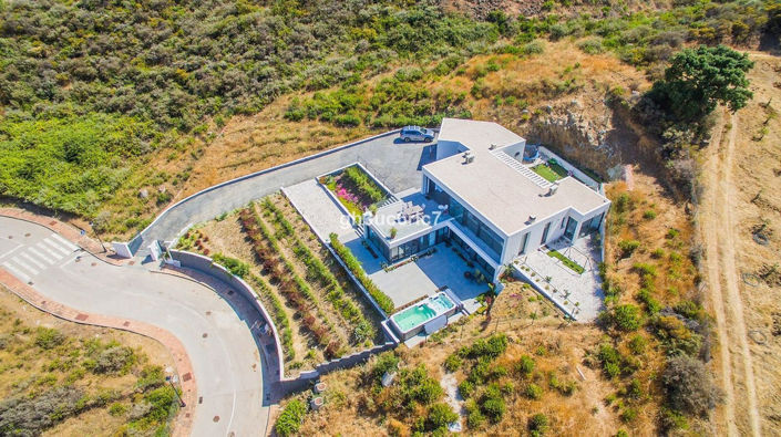 Image No.1-Villa de 4 chambres à vendre à La Cala De Mijas