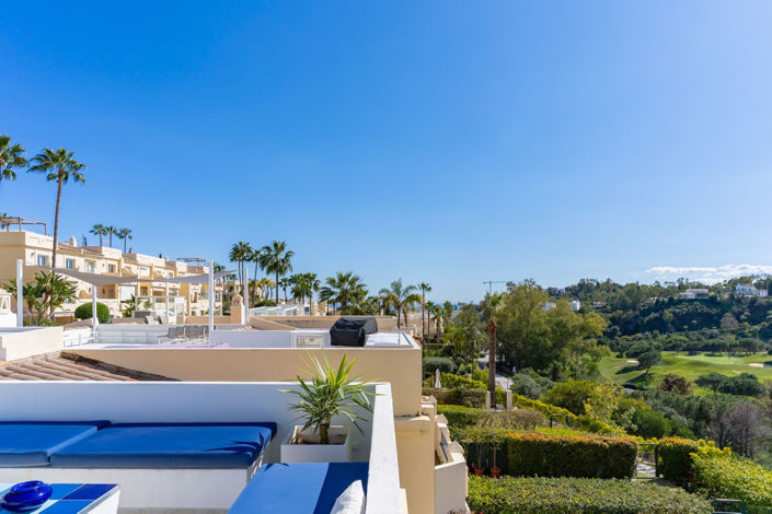 Image No.28-3 Bed Townhouse for sale