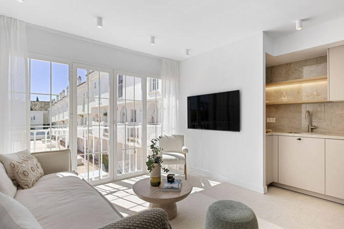 Image No.1-3 Bed Apartment for sale