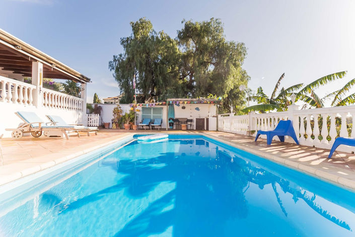 Image No.1-Villa de 4 chambres à vendre à Guadalmina