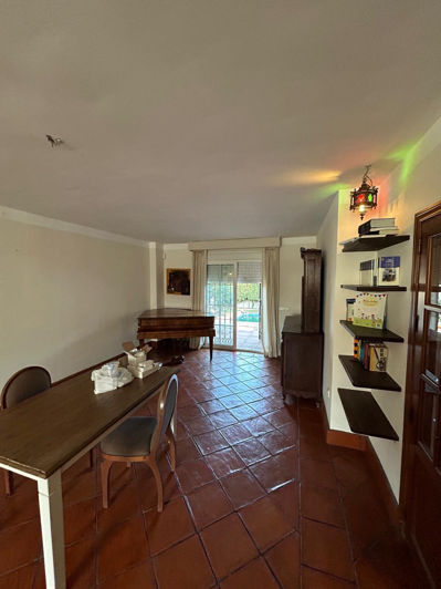 Image No.10-4 Bed Townhouse for sale