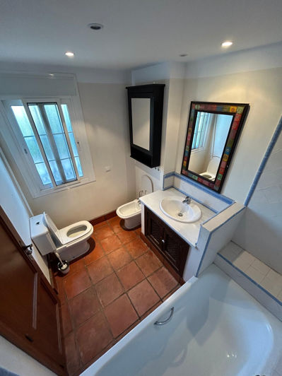 Image No.14-4 Bed Townhouse for sale