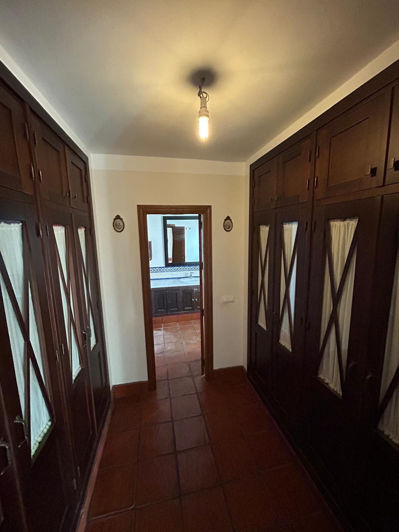 Image No.16-4 Bed Townhouse for sale