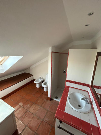 Image No.8-4 Bed Townhouse for sale