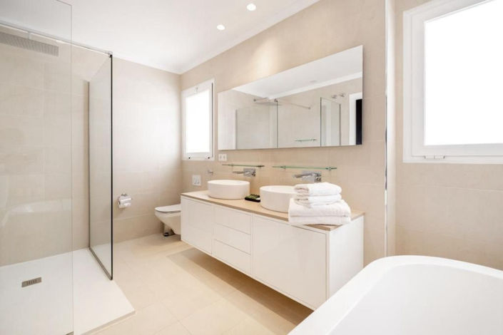 Image No.6-4 Bed Townhouse for sale