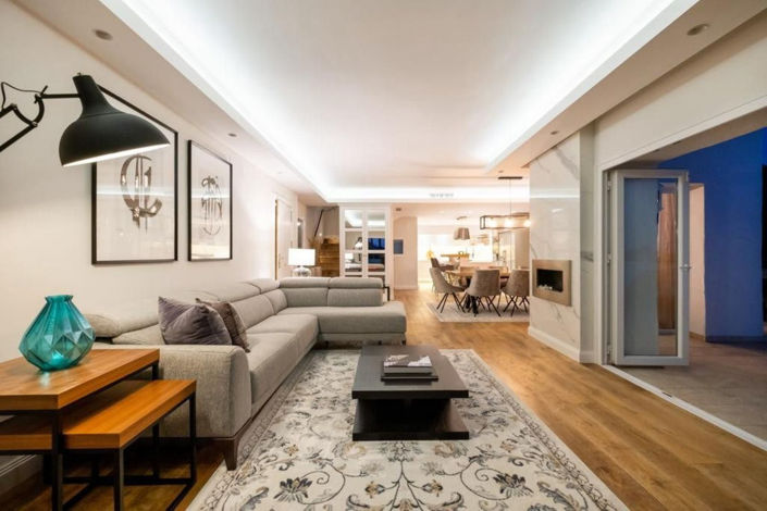 Image No.8-4 Bed Townhouse for sale