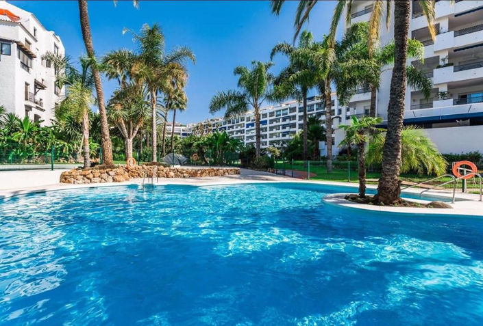 Image No.1-Appartement de 2 chambres à vendre à Puerto Banus