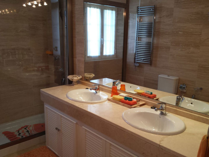 Image No.15-3 Bed Townhouse for sale