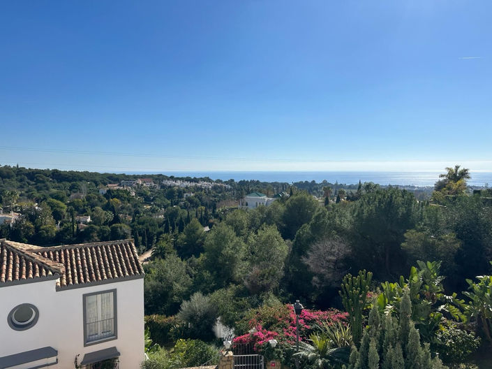 Image No.17-3 Bed Townhouse for sale