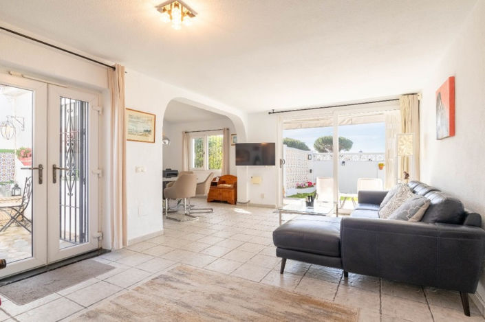 Image No.14-3 Bed Villa for sale