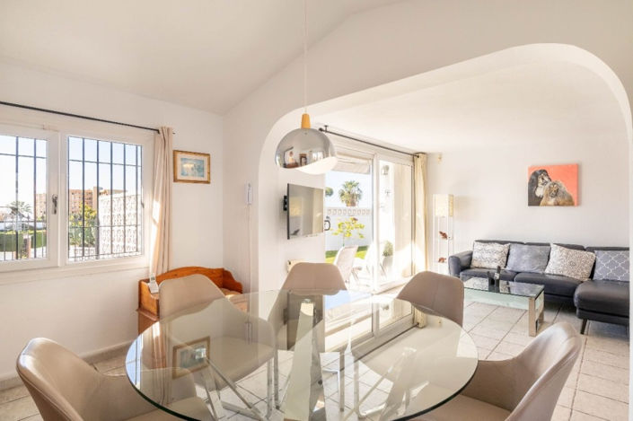 Image No.20-3 Bed Villa for sale